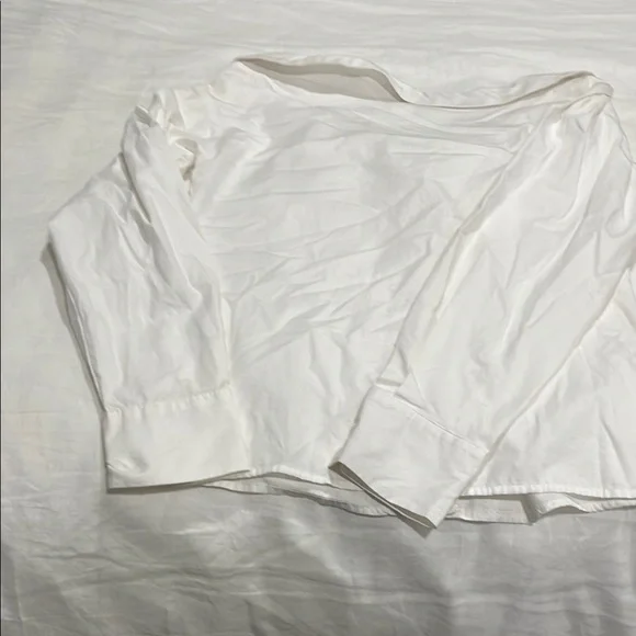 H&M White Graphic Button-Up Shirt - Picture 7 of 7